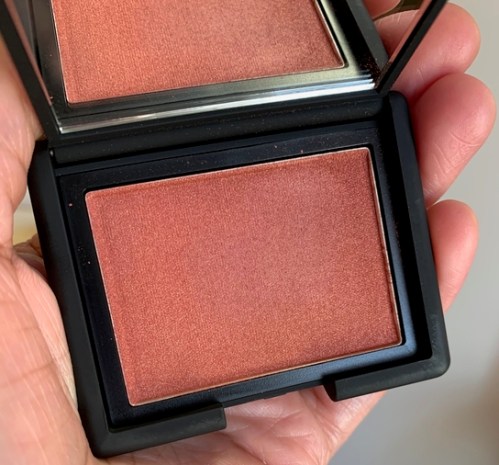 NARS Powder Blush Savage dark skin