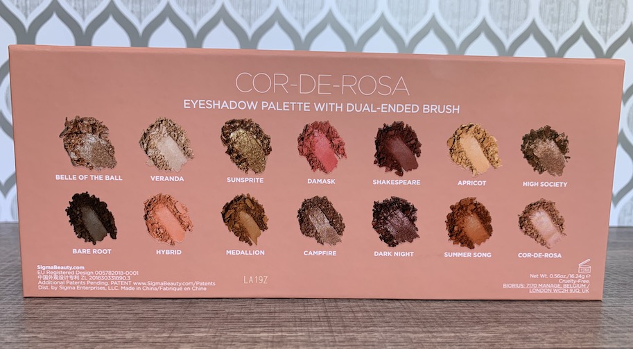 Sigma cor de rose eyeshadow palette swatches on medium dark skin