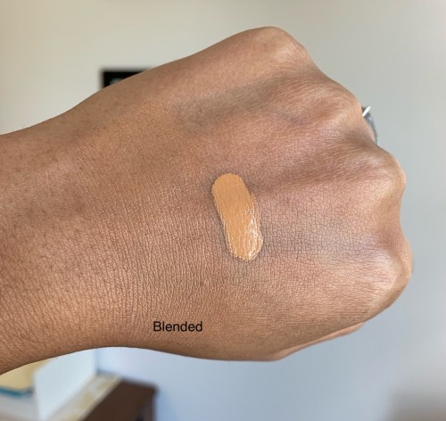 Clinique Beyond Perfecting 2 in 1 Foundation plus Concealer WN 82 Latte Swatch on Medium Dark Skin