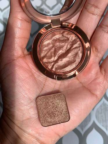 MAC Sand Tropez Foiled Eyeshadow vs Makeup Geek Grandstand Foiled Eyeshadow Swatches