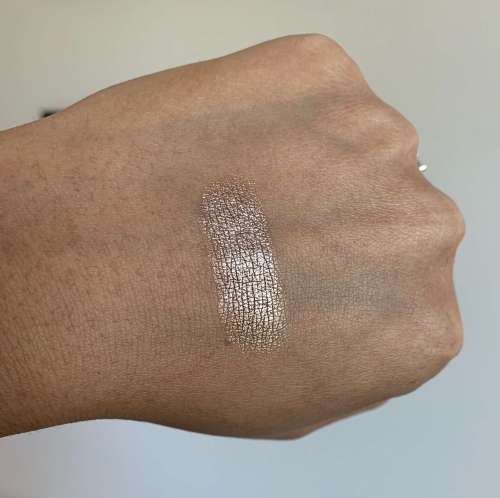 L'Oreal Infallible 24HR Eyeshadow 890 Bronzed Taupe Swatch on Medium Dark Skin