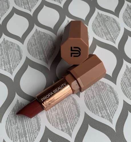 Propa Beauty Luminous Satin Lipstick in Prime Time Swatch Medium Dark Skin