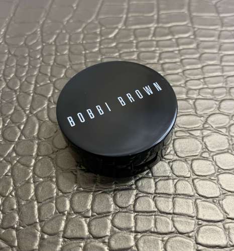 Bobbi Brown Corrector in Dark Peach