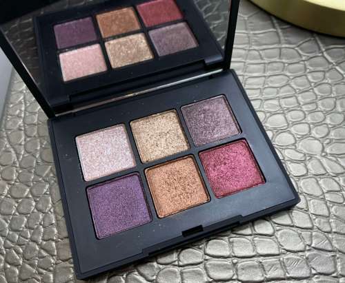 NARS Mini Voyageur Eyeshadow Palette Quartz Swatches on Medium Dark Skin Review Update