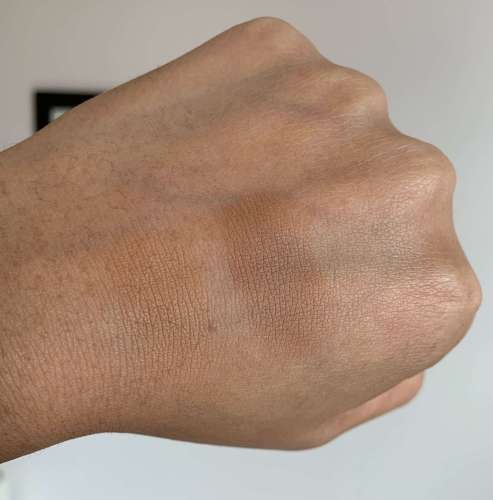 Estee Lauder Double Wear Matte Powder Foundation 4W4 Hazel and 5W1 Bronze Swatches on Medium Dark Skin