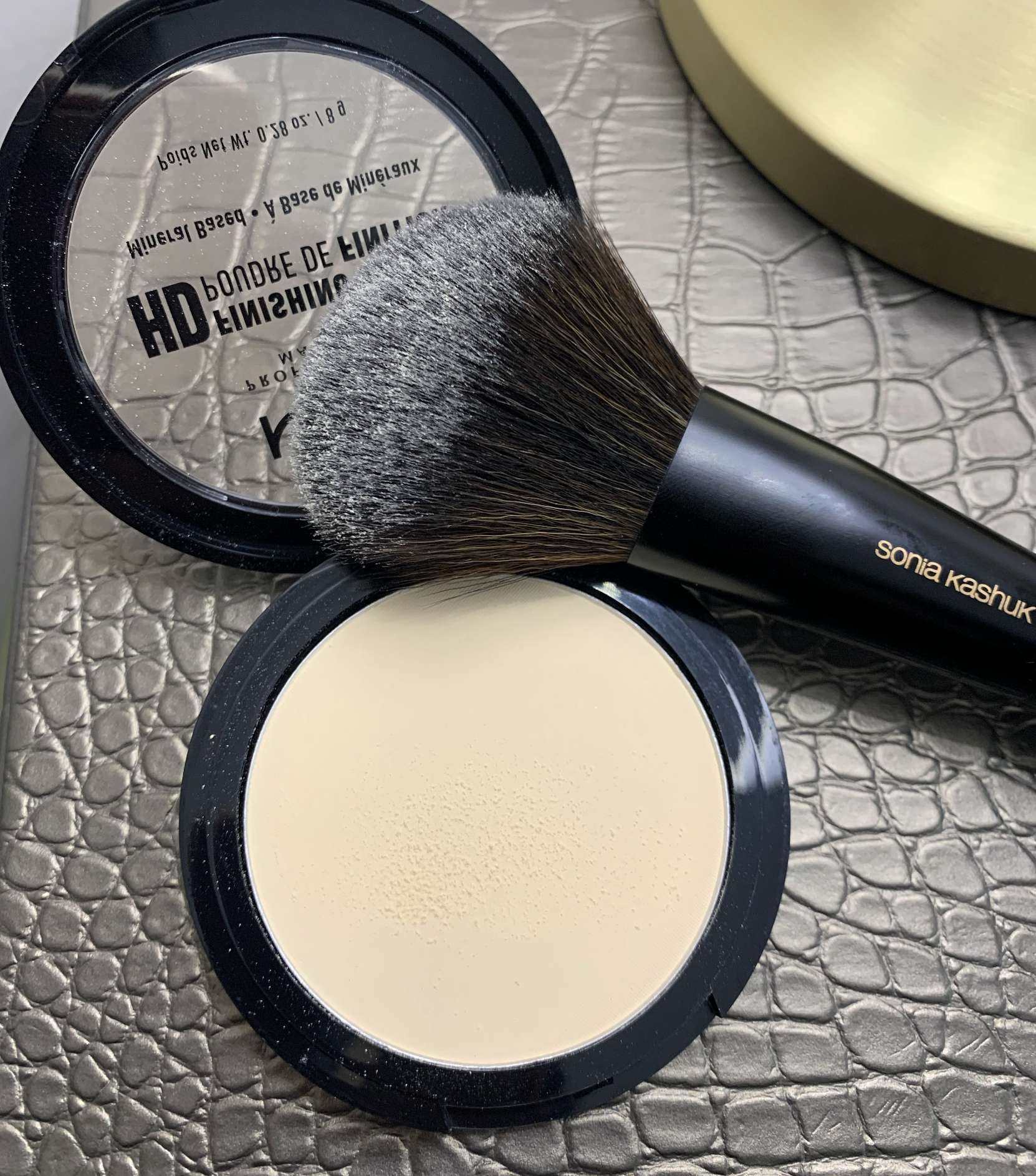 NYX HD Finishing Powder Banana Review and Swatch on Medium Dark Skin