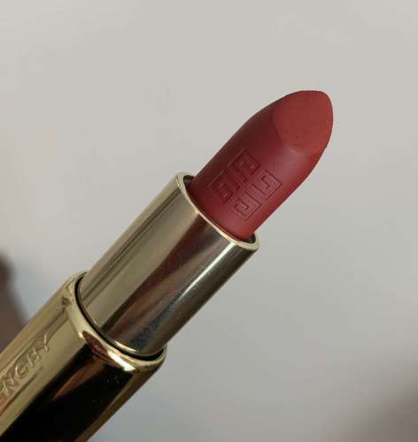 Givenchy Le Rouge Deep Velvet 37 Rouge Graine Swatch Medium Dark Olive Skin