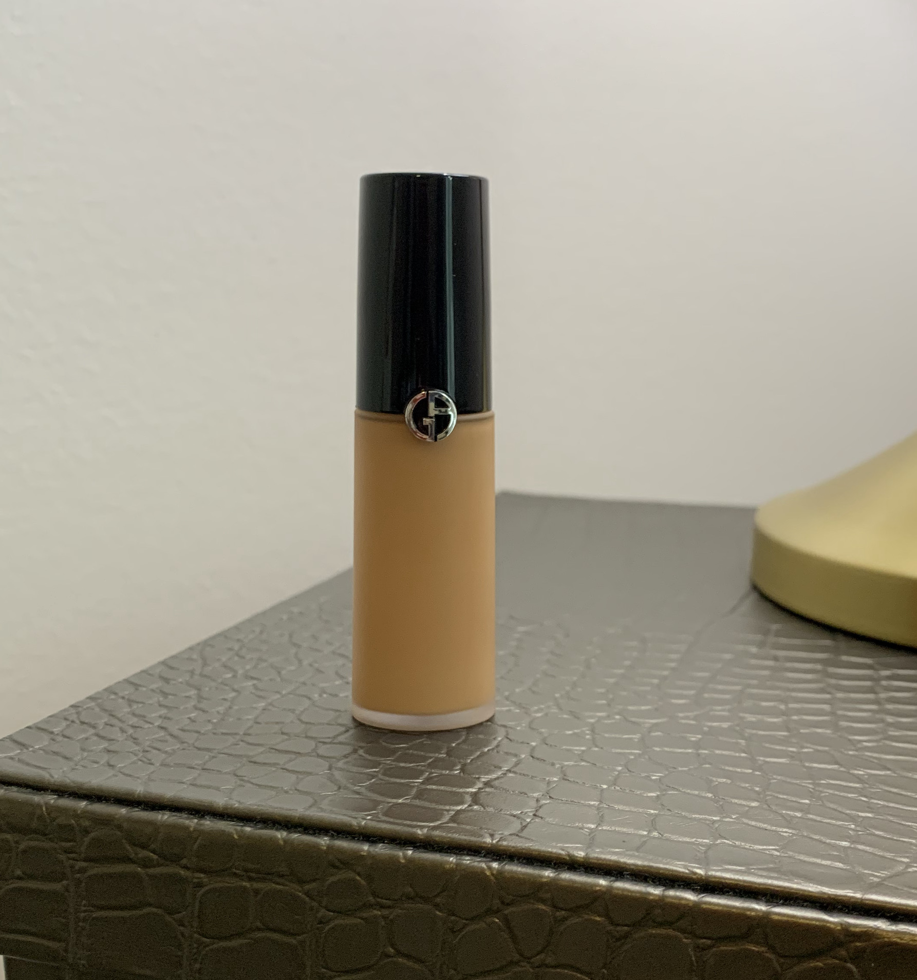 Giorgio Armani Luminous Silk Concealer Dry Eczema Prone Skin