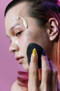 Makeup techniques I stopped doing in 2022: Using a Beautyblender