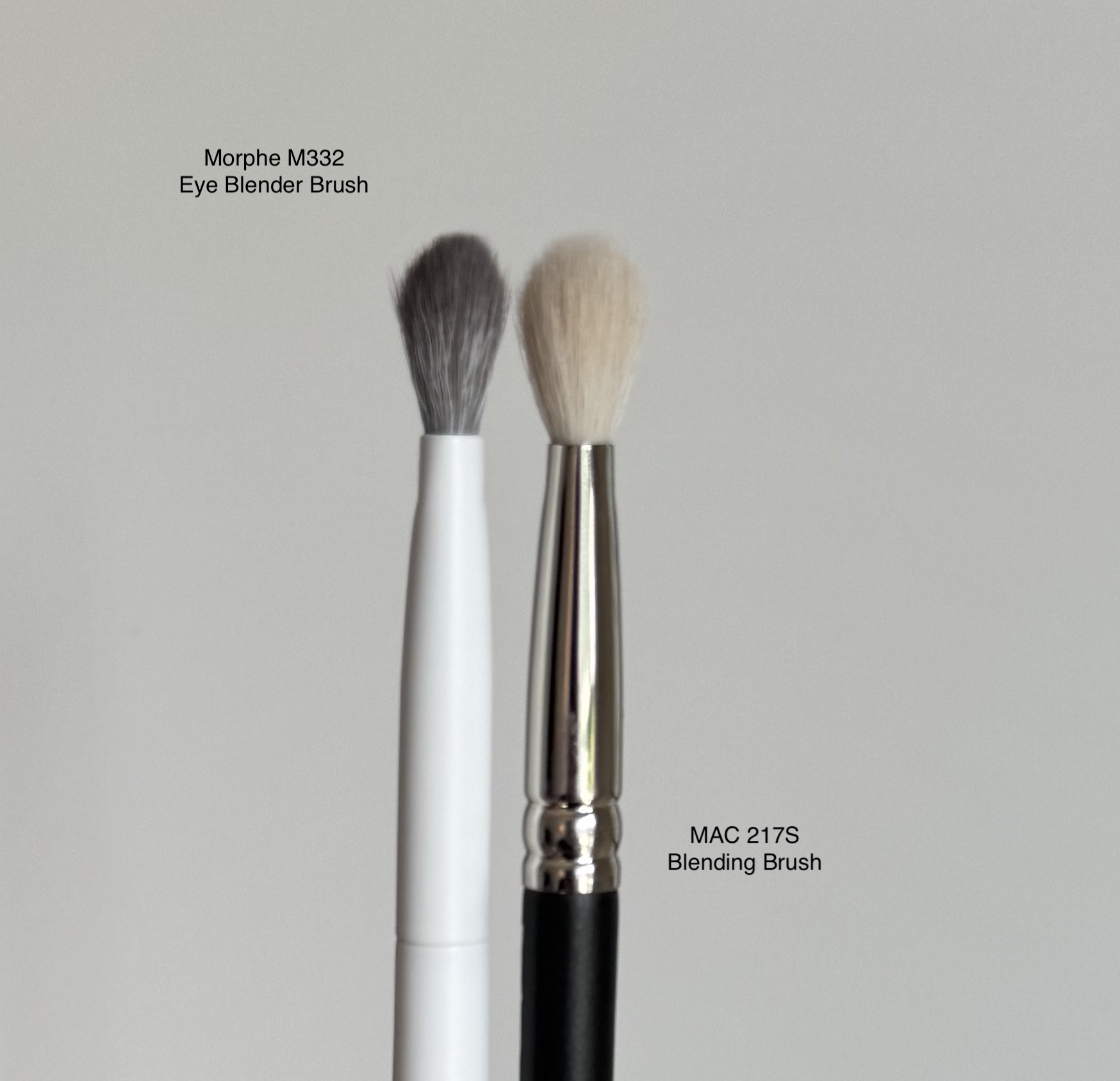 Morphe M332 Medium Rounded Blender Eyeshadow Brush Review and Comparison to MAC 217S Blending Brush