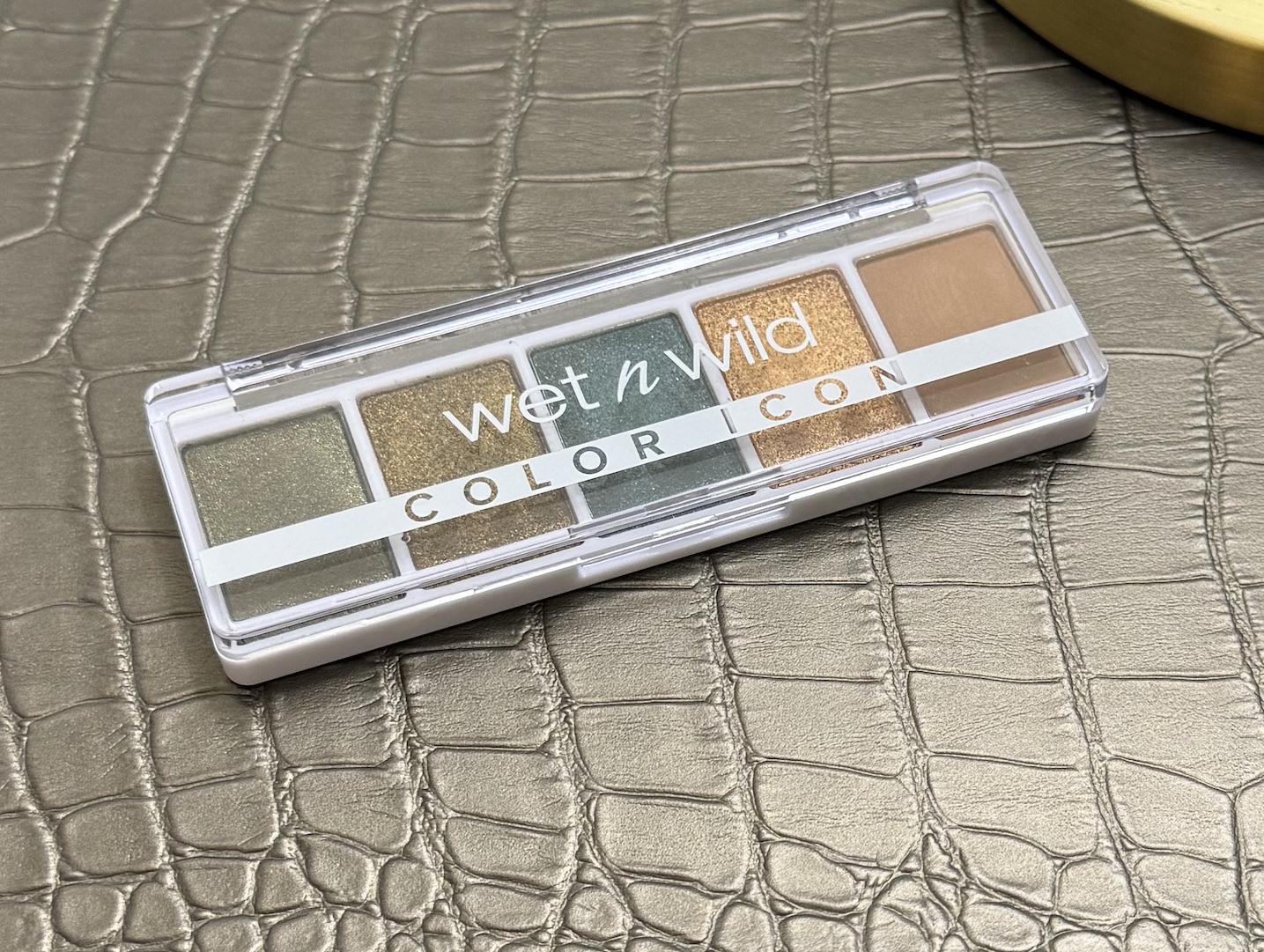 Wet n Wild My Lucky Charm 5-pan Eyeshadow Palette Review and Swatches