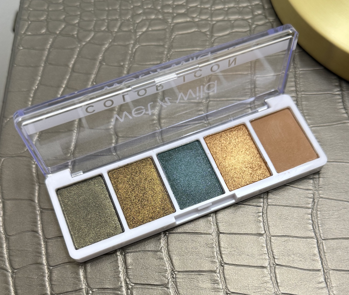 Wet n Wild My Lucky Charm 5-pan Eyeshadow Palette Review and Swatches
