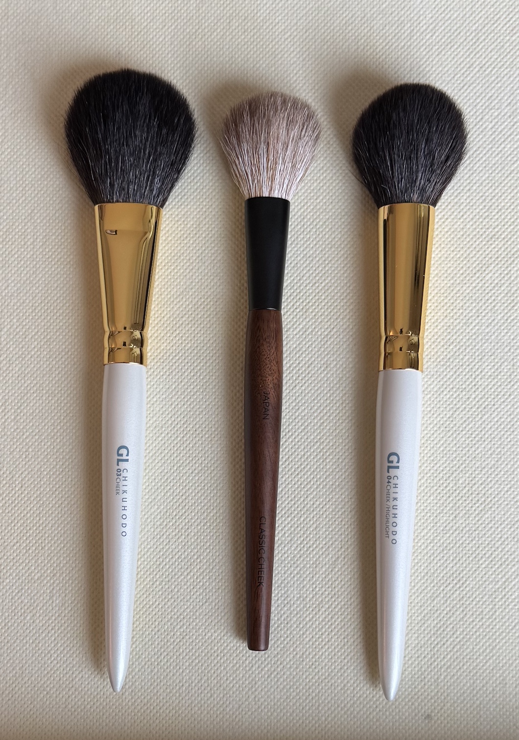 Chikuhodo GL-3 Cheek, GL-4 Cheek/Highlight, GL-7 Liquid Fude Brushes Review vs Sonia G Fundamental Classic Cheek