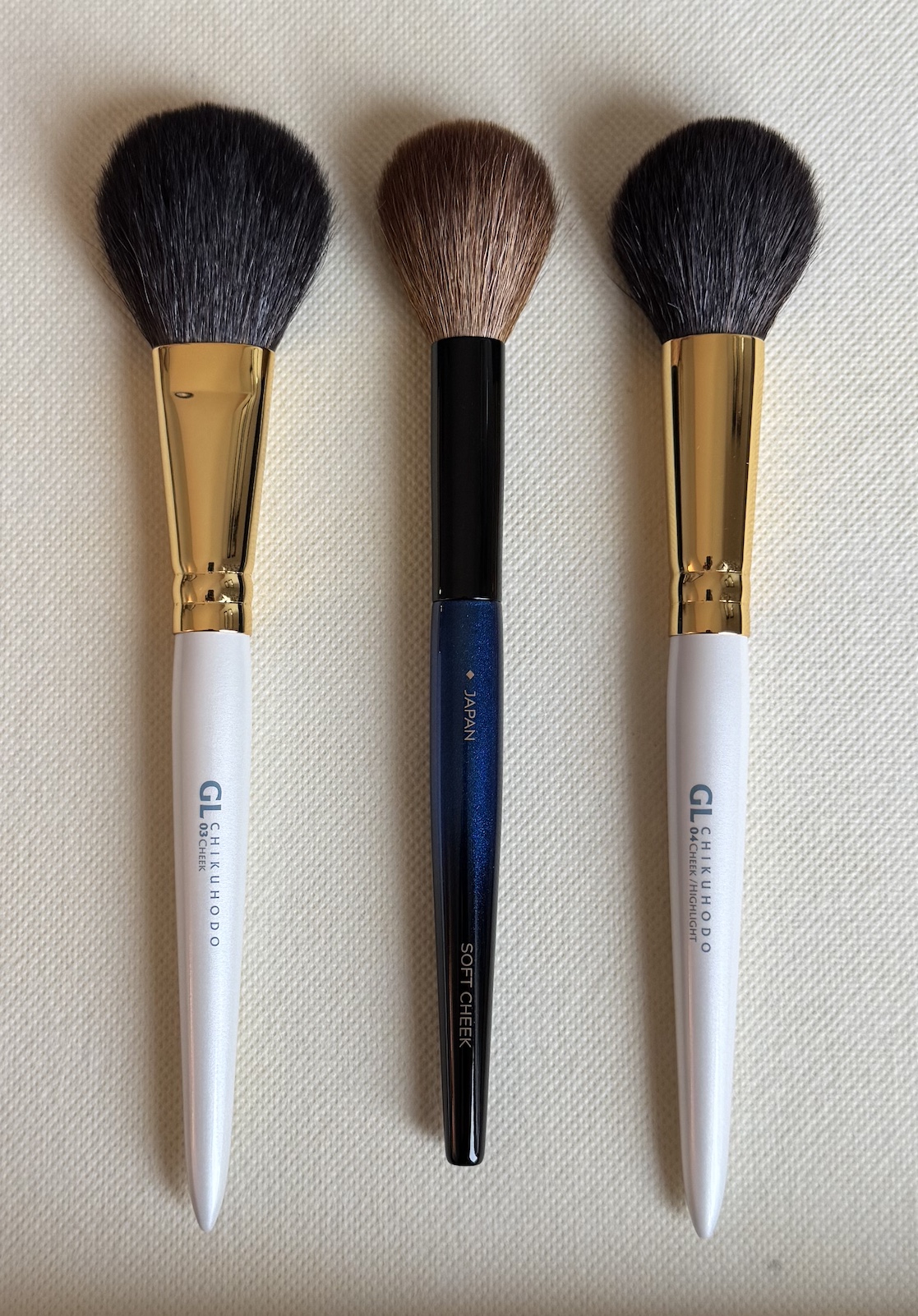 Chikuhodo GL-3 Cheek, GL-4 Cheek/Highlight Brushes Review vs Sonia G Soft Cheek