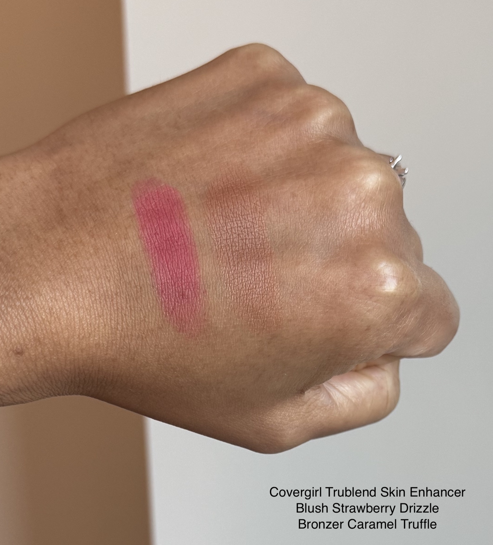 CoverGirl TruBlend Skin Enhancer Baked Luminous Blush (Strawberry Drizzle 420) and Bronzer (Caramel Truffle 320) Swatches Medium Dark Skin